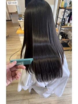 アミナ(AmiNA) エイジング毛、ダメージ専用縮毛矯正