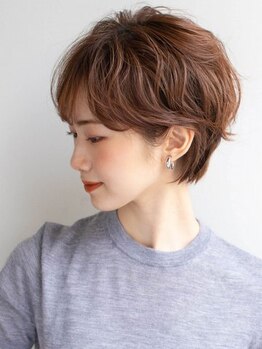 アンド 三軒茶屋南口店(and...)の写真/【三軒茶屋駅南口】大人女性の髪のお悩みをオシャレにデザイン＊ぜひ《and...》にお任せください！