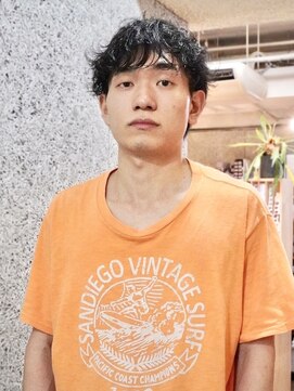 コモン(common) 無造作パーマ