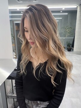 ウェーリング(Welring) シャドールーツバレイヤージュ　フェイスフレーミング