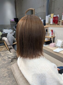 リペロ(ripero) 外ハネボブ×グレーベージュカラー