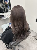 アルター(aL ter)&nbsp;ダークアッシュ/ミディアムレイヤーカット/鎌取店/市川いづみ