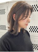 ショートヘア顔周りレイヤーブリーチダブルカラーショートボブ