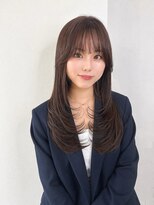 オーロ 武庫之荘店(ORO) レイヤーカット/顔まわり/ニュアンスカラー