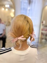 ヘアメイクアンドセットサロン リッコ(Hair make&set salon Ricco)&nbsp;【梅田ヘアセット】ツインカチモリ
