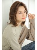ランダムミデイアムヘアー