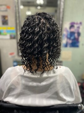 ミミック (mimic) 外人風 ツイストスパイラルパーマ