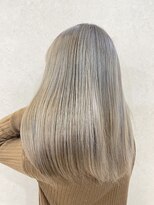 ラビス 浦和(Lovis)&nbsp;魅力倍増カール/セミディ/シアーカラー/ダークアッシュ/姫カット