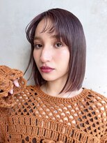 アイティー バイ アルバム 浦和店(IT by ALBUM) ナチュラルストレート_グレージュカラーボブウルフ_9076