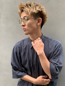 アリエッタ(aRietta) アップバング×ハイトーンショート