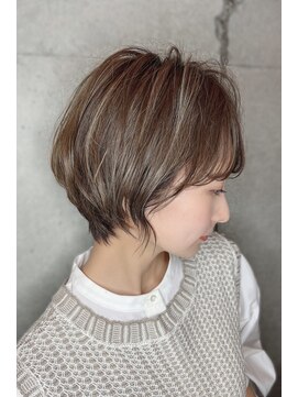 クーエフー(coo et fuu) 10代20代30代40代50代　前髪　ひし形ショートボブ　藤沢