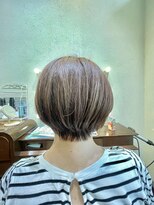 エルサフィロ ヨドヤバシ(el zafiro yodoyabashi)&nbsp;【el zafiro yodoyabashi】白髪馴染ませカラー×大人ショート