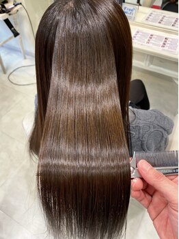 エフエフヘアー(ff hair)の写真/持続性◎超音波トリートメント★紫外線に負けないうるツヤ髪へ!【水前寺/髪質改善/韓国】