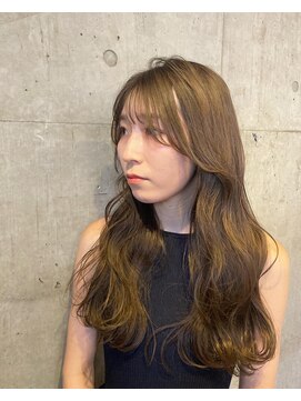 デュッカ(ducca) ミルクティーベージュ×ロングスタイル