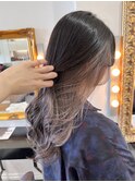 インナーカラー×ホワイトグレージュ