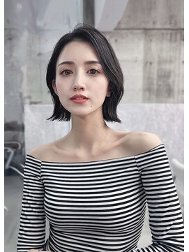 フィヴェント(Fivent) 黒髪韓国小顔レイヤーイメチェン暗めオリーブグレークラゲヘアー