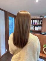 ナンバーエイト(number eight) 顔周りカット韓国風ヘアオリーブカラーひし形美シルエット