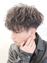フィフス 大分(fifth)&nbsp;大分シャドウパーマメンズカットラウンドマッシュツーブロック