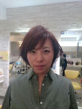 ラウレア(Natural Hair Salon Laulea) 柔らかなカールで大人ショートヘアー