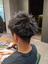 フェリーザ 奏の杜店(FELIZA)&nbsp;刈り上げツーブロックスタイル