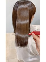 【酸熱トリートメントは早ければ早いほど髪の毛には良い】月１で補強していく事で持続性がupしていきます！