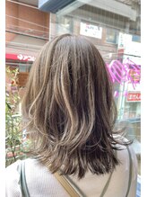 ゴートヘアタカツキ(GOAT hair) 《ブリーチありベージュカラー》くびれスタイル