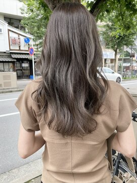ザデイ(THE DAY) グレージュロング