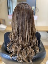 アルター(aL ter) ハイライト on ベージュカラー