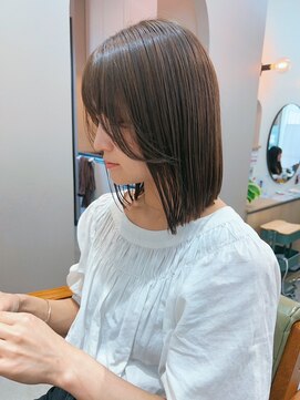 シビバイレボ(CIBI by revo) 地毛風カラー/ナチュラルレイヤーカット/ショートボブ[船橋]