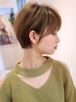 ビュートリアム 青山(BEAUTRIUM)&nbsp;ショートカット　耳かけ　大人ヘア　小顔カット　ボブ　40代30代