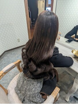 ブランシスヘアー(Bulansis Hair) 王道ロングでチュルチュルスタイル