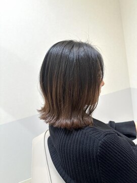 エレノア 枚方(Eleanor) 枚方きりっぱなしボブ○山地