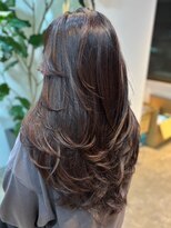 メリー オオサカ(Merly Osaka)&nbsp;butterfly layer cut