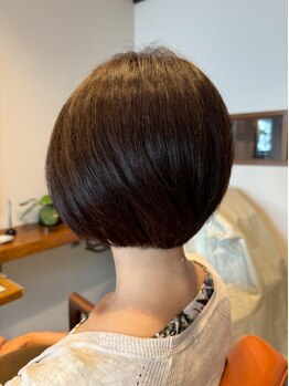 フルーム(froom)の写真/グレイカラーでも艶感のある仕上がりに！大人女性の魅力を引き出すカラーで、オシャレをもっと楽しく♪