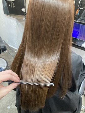 フォーカス(focus) 【札幌　大通り　focus 水素髪質改善】