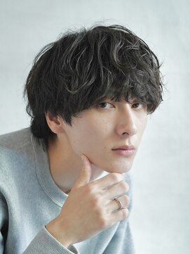 フィフス トウキョウ (fifth TOKYO) 渋谷シャドウパーマメンズカット波巻きパーマラウンドマッシュ