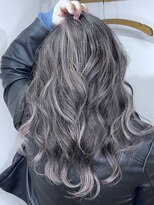 ブレイズヘアー(BLAZEhair)&nbsp;【ハイライト細め】ホワイトバレイヤージュ×ブリーチ３回