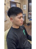 クロップスタイルミドルフェード