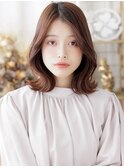 モカブラウンブリーチなしくびれレイヤーミディクラゲヘア30代