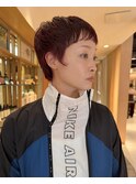 秋カラーのワインレッド