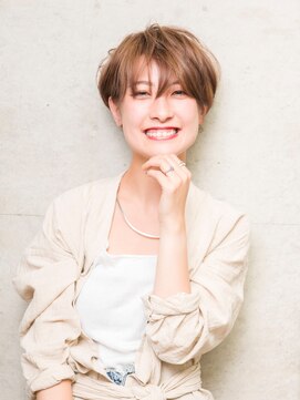 クラシコ ヘアー(CLASSICO hair) ハイ透明感カラーのショートスタイル