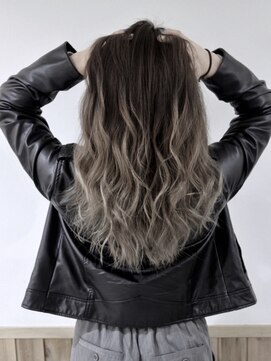 ノーム 横浜(NORM) グラデーションカラー（ホワイトベージュ）