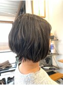 ナチュラルひし形シルエットボブ