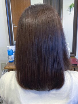 ヘアーサロン ラフリジー(Loufreasy) 【お客様スタイル】湿気による髪のクセや広がり解消ヘア３