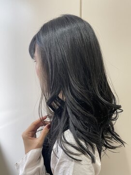 シュロ(Shuro 棕櫚) イヤリングカラーセミロング