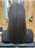 艶髪ストレート、透明感カラー