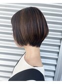 ショートボブ
