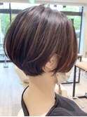 【 I. 】30代からの襟足すっきり前下がりショートボブ 川口