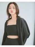 顔まわりレイヤーぱつっとストレートボブ