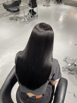 シロ(SILLO.) 髪質改善縮毛矯正